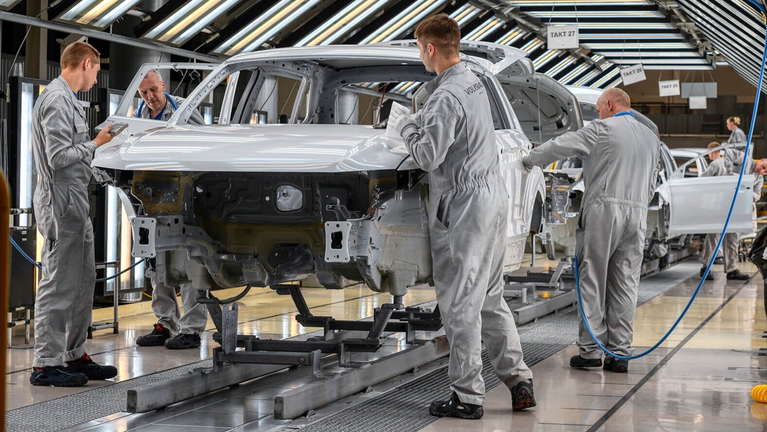 Группа ГАЗ отсудила у Volkswagen почти 17 миллиардов рублей