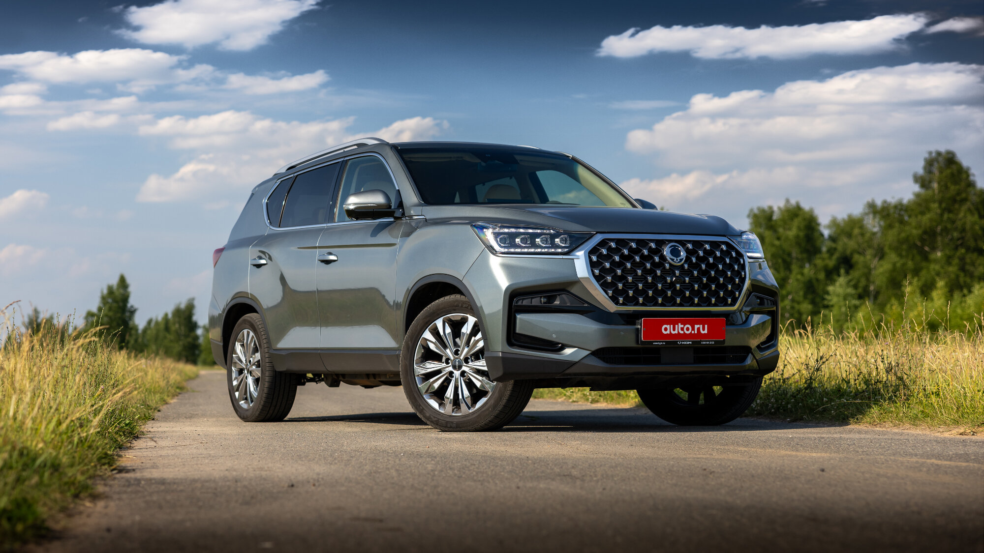Экспертный тест KGM Rexton: плюсы и минусы корейского рамника, который знает себе цену