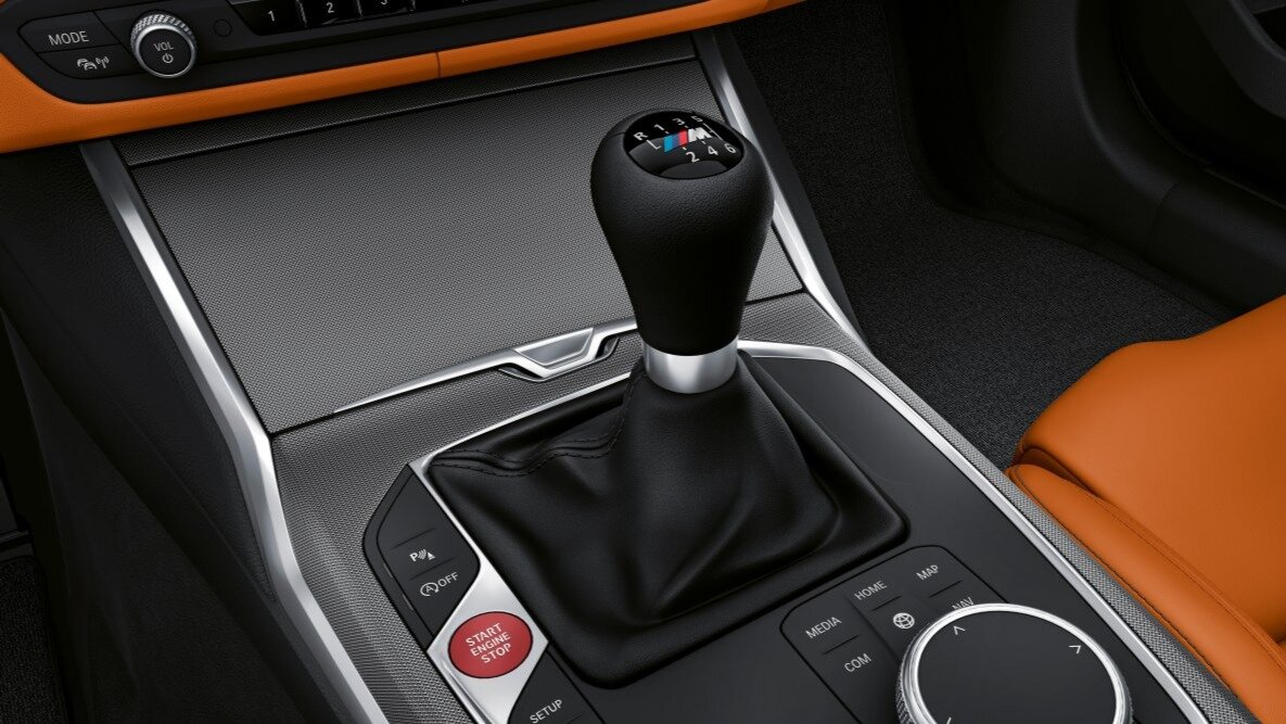 Подразделение BMW М пообещало сохранить механическую коробку до 2030 года