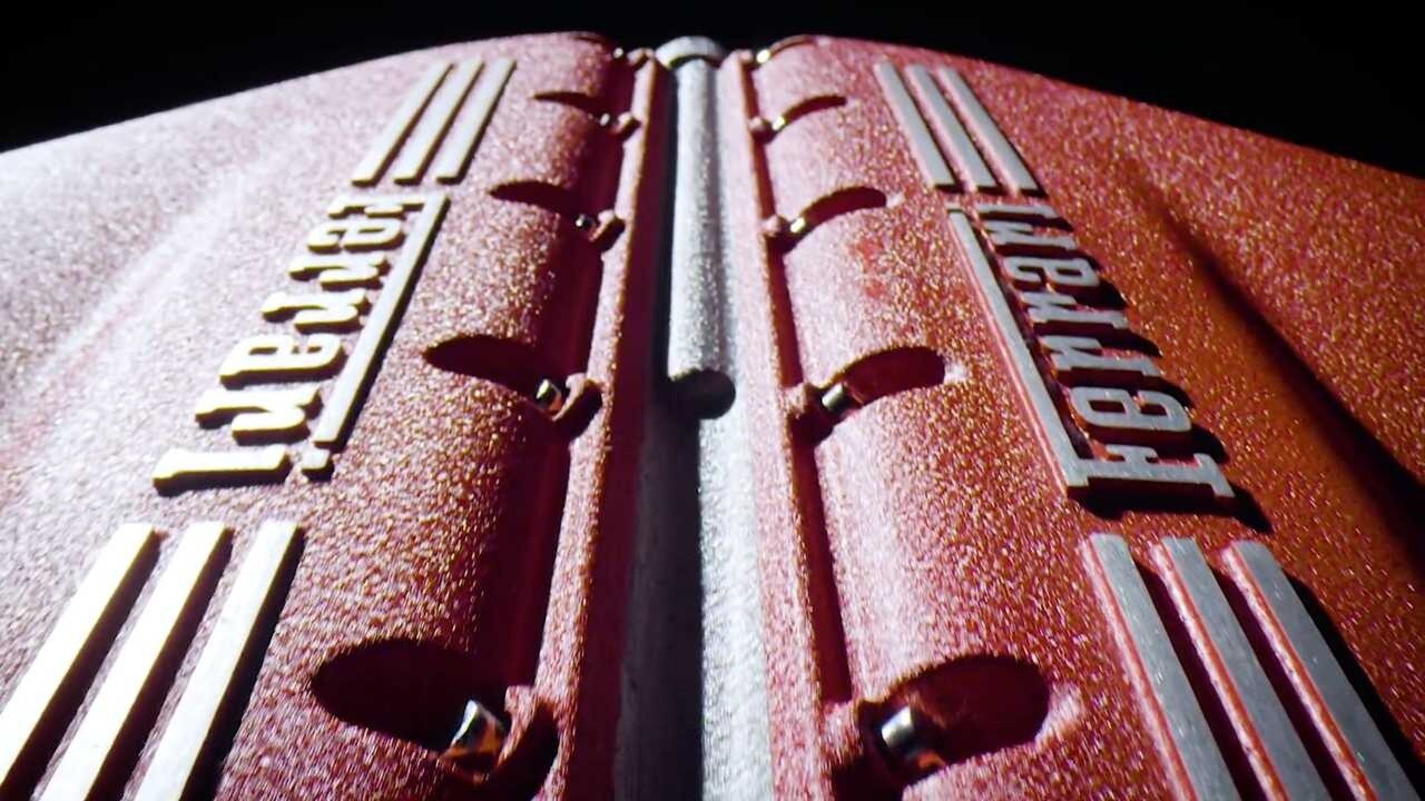 Ferrari готовит новый V12. Им могут оснастить кроссовер