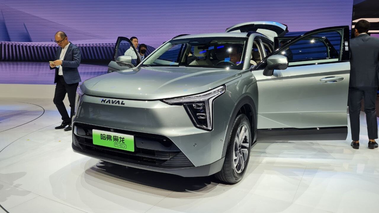 Haval представил гибридные кроссоверы Xiaolong и Xiaolong Max