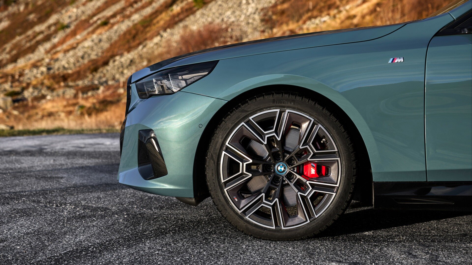 Новое поколение BMW M5 будет мощнее прежнего, но слабее кроссовера XM