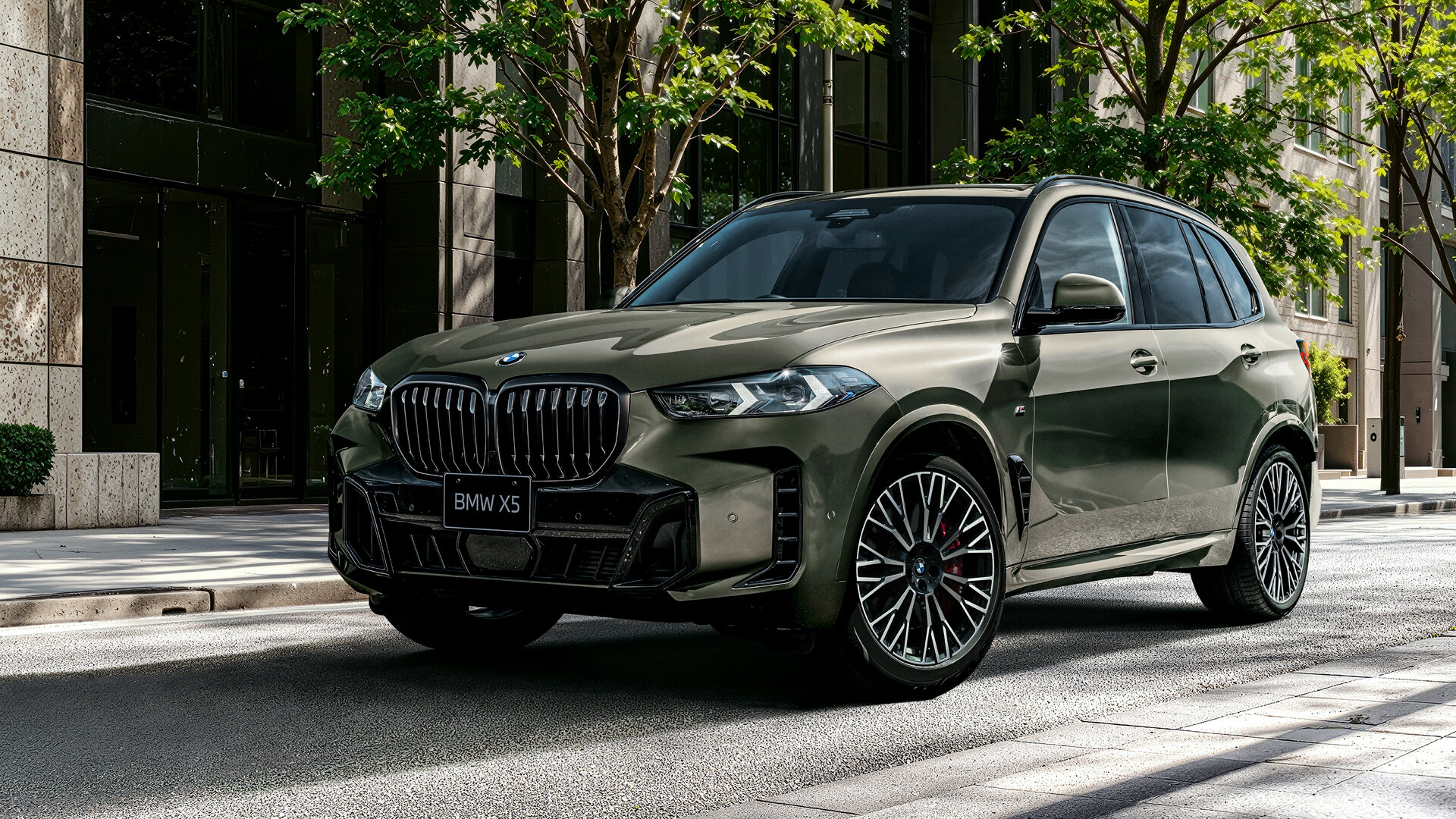 BMW X5 получил прощальную версию: пока только в Японии