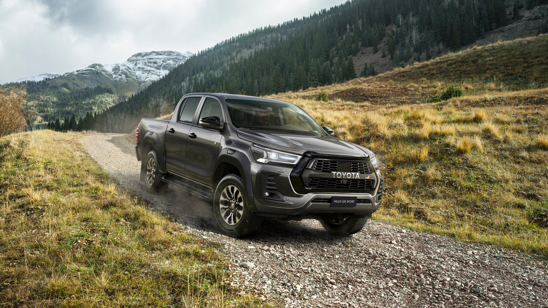 Пикап Toyota Hilux получил спортивную версию для Европы