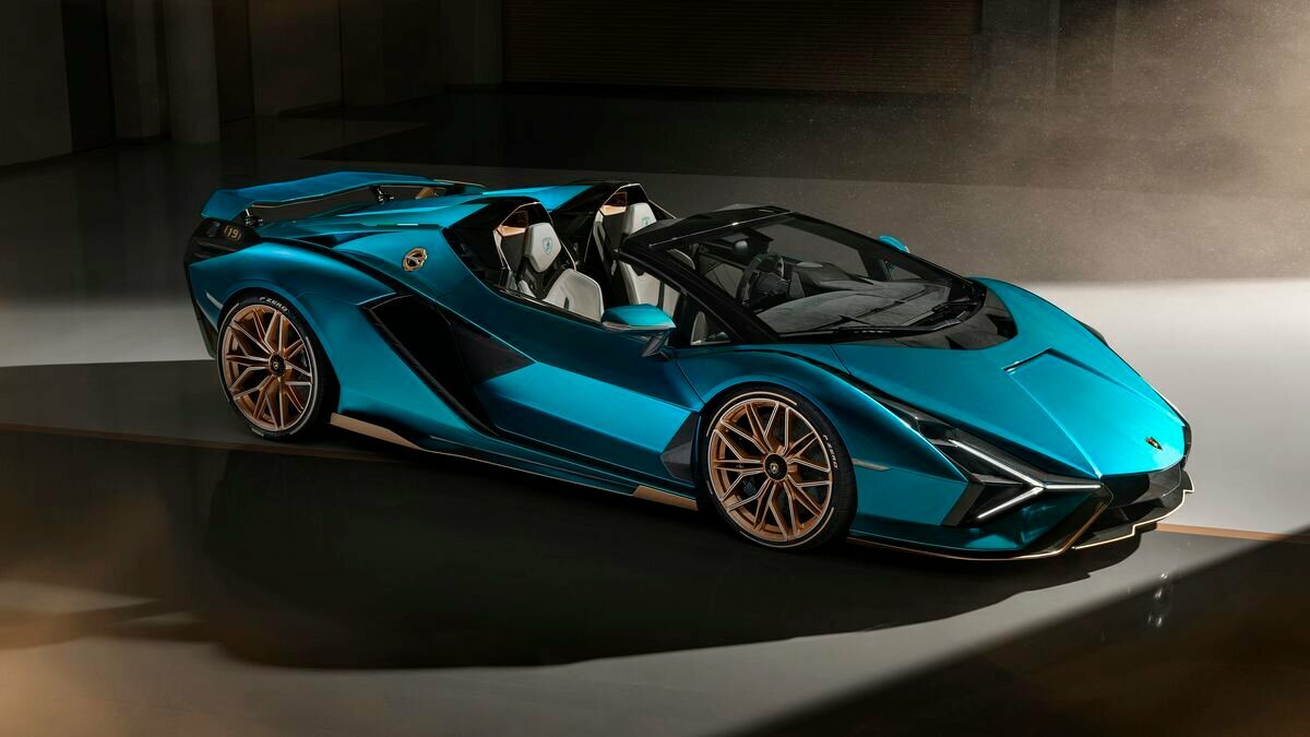 Lamborghini потратит на электрификацию модельного ряда 1,8 миллиарда евро