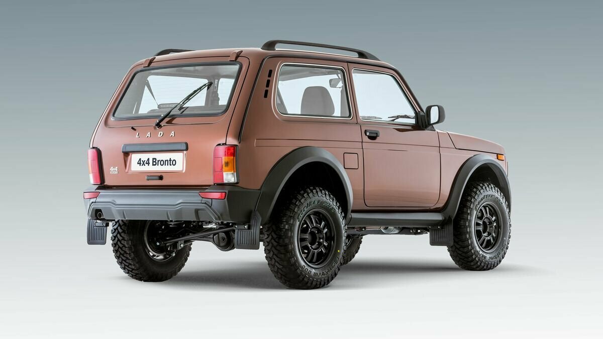 АвтоВАЗ готовит обновлённый внедорожник Lada 4x4 Bronto