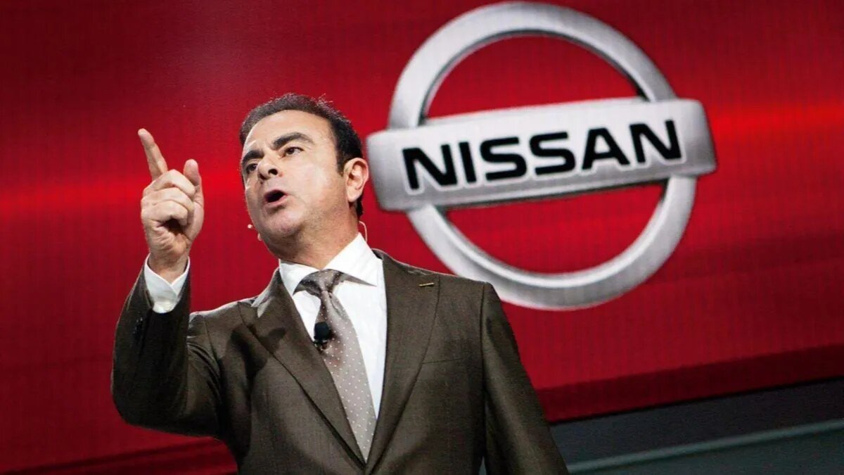 От бывшего главы Nissan потребовали вернуть яхту и 32 миллиона долларов