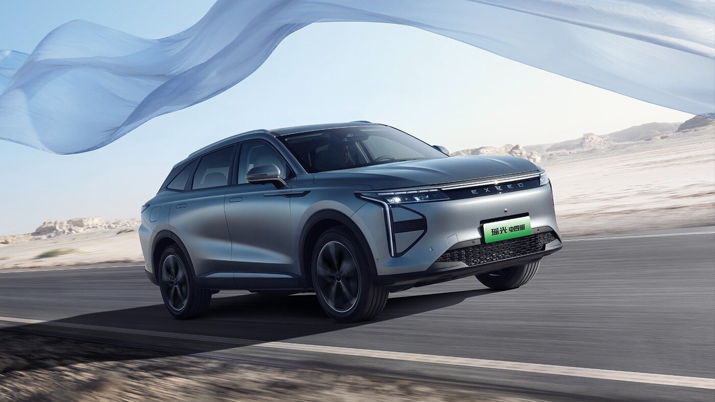 618-сильный гибрид Exeed RX подешевел в Китае