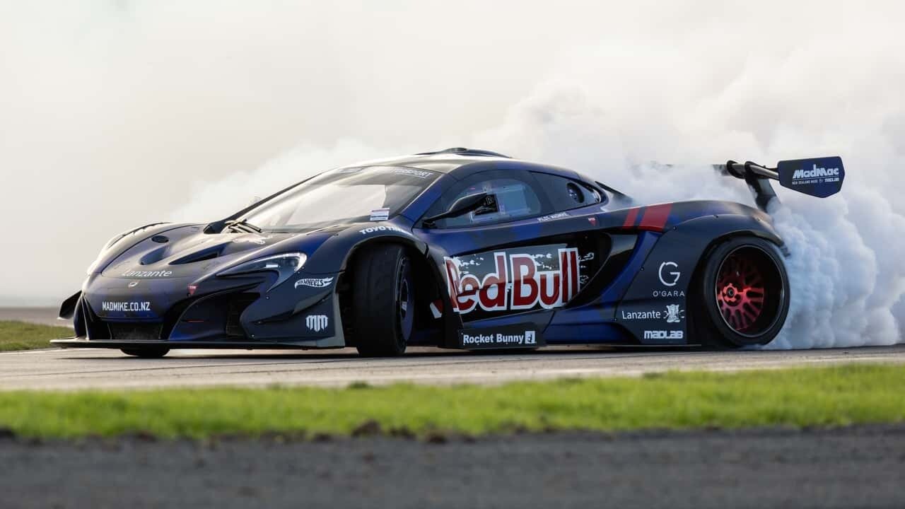 McLaren P1 превратили в 1000-сильный дрифт-кар с роторным мотором
