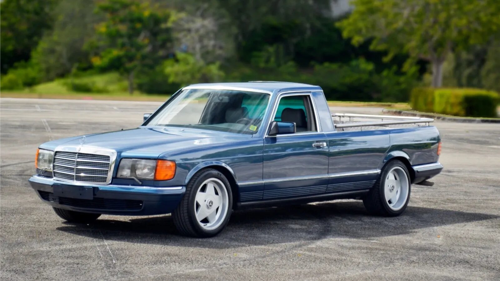 В продаже появился грузовой Mercedes-Benz S-класса