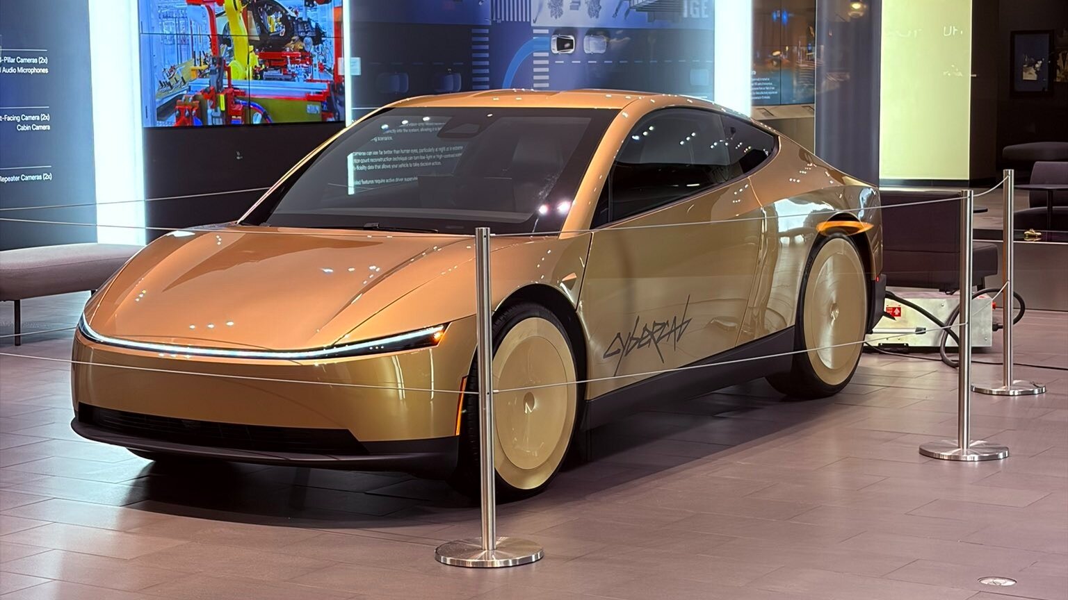 Tesla снабдит роботакси Cybercab интернетом от Starlink