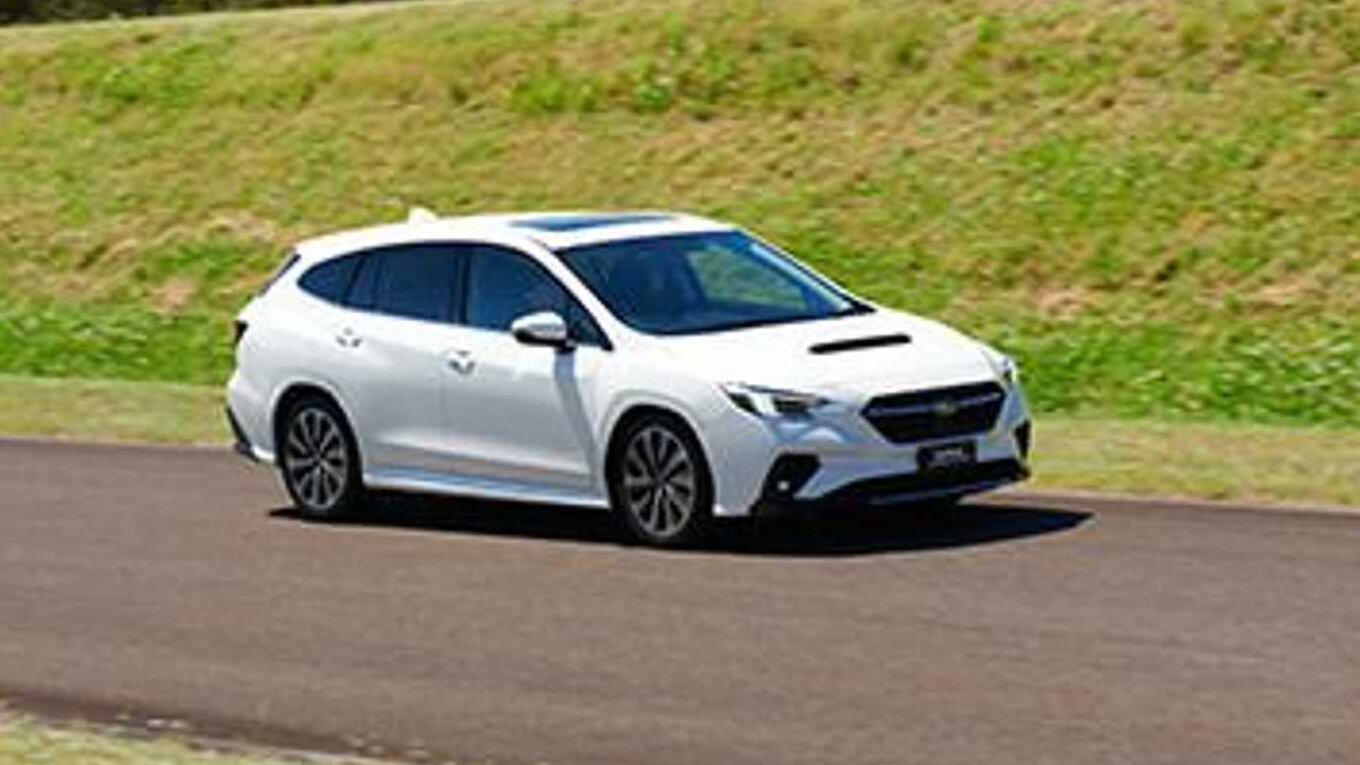 Новая Subaru WRX станет универсалом впервые за 14 лет
