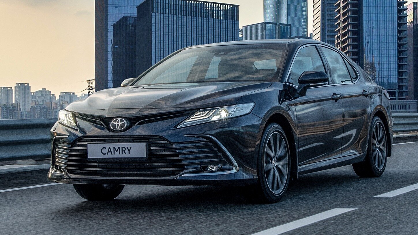 Дилер через суд потребовал от Toyota не препятствовать поставкам машин в Россию