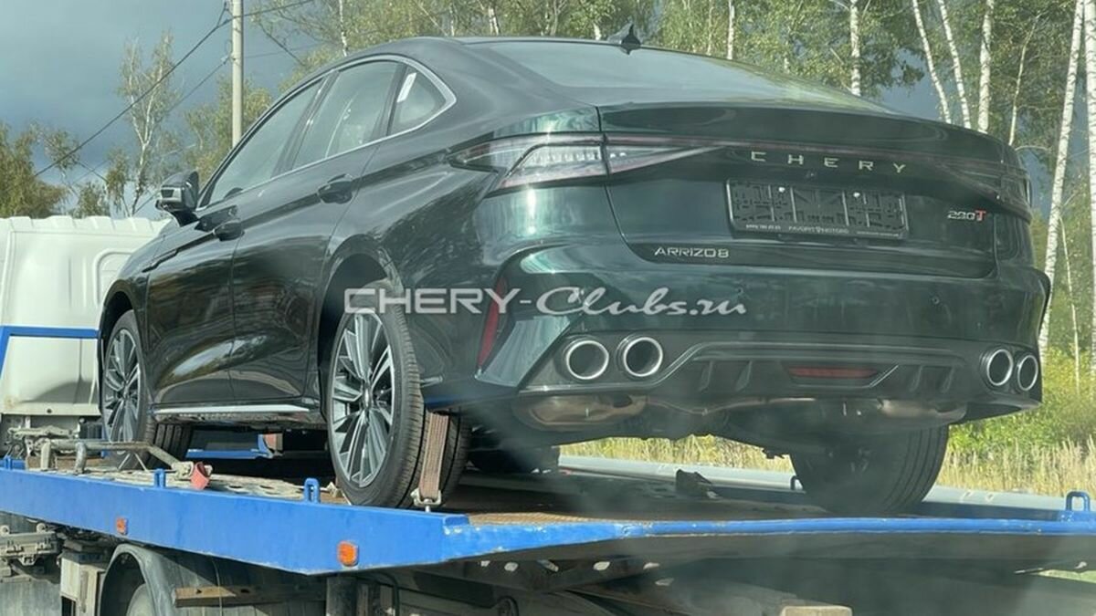 В России заметили новый седан Chery: его продажи в Китае только начались