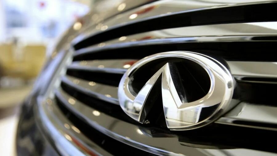 Марка Infiniti выступила с «прощальным письмом» к россиянам