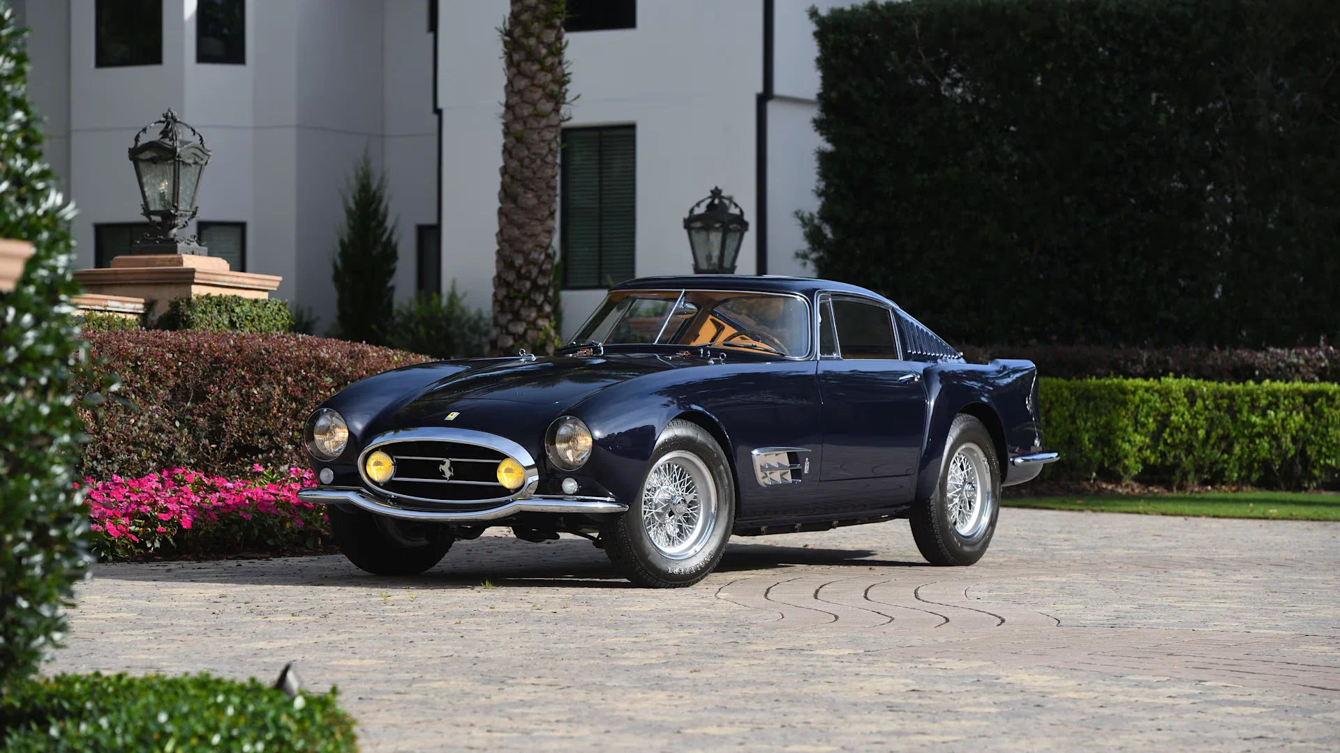 Редчайшая 71-летняя Ferrari с необычной историей уйдёт с молотка