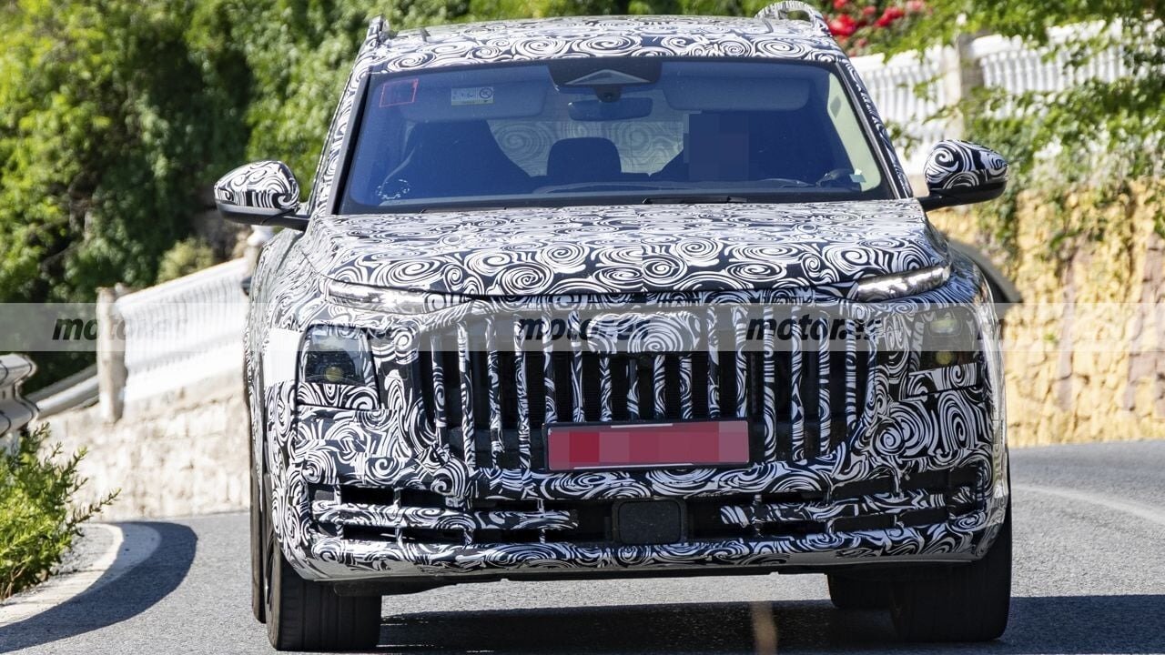 Большой кроссовер Audi Q9 получит роскошную версию Horch