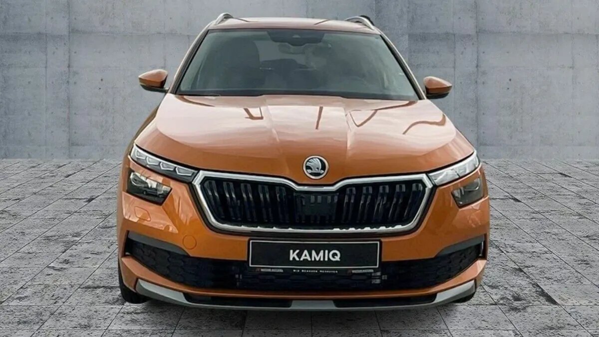 Новые кроссоверы Skoda Kamiq стали продавать на Авто.ру