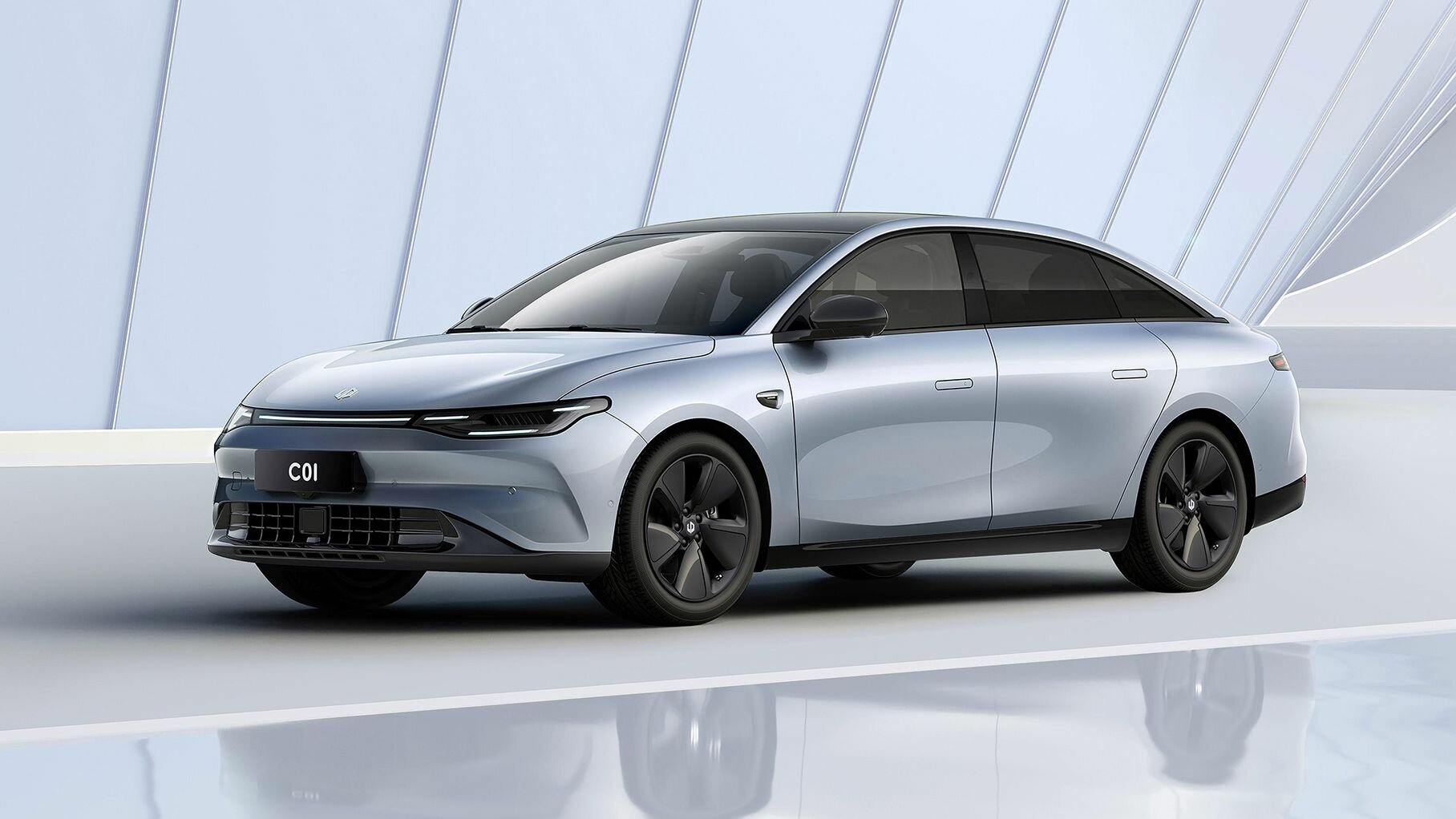 Китайский стартап Leapmotor представил большой и быстрый флагманский электроседан