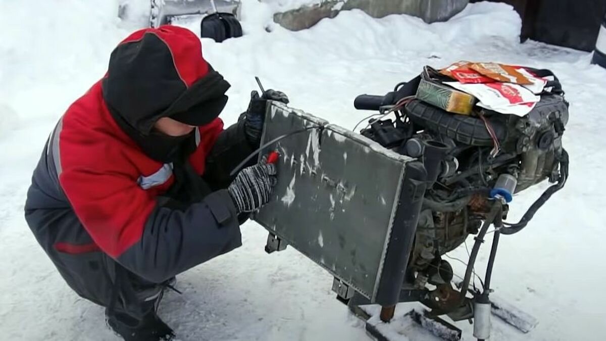 Перец, горчица, куриные яйца: российские блогеры проверили народные средства для ремонта радиатора