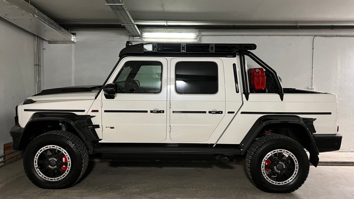 На Авто.ру продают самый дорогой Мерседес. Это Brabus-пикап за 91 миллион