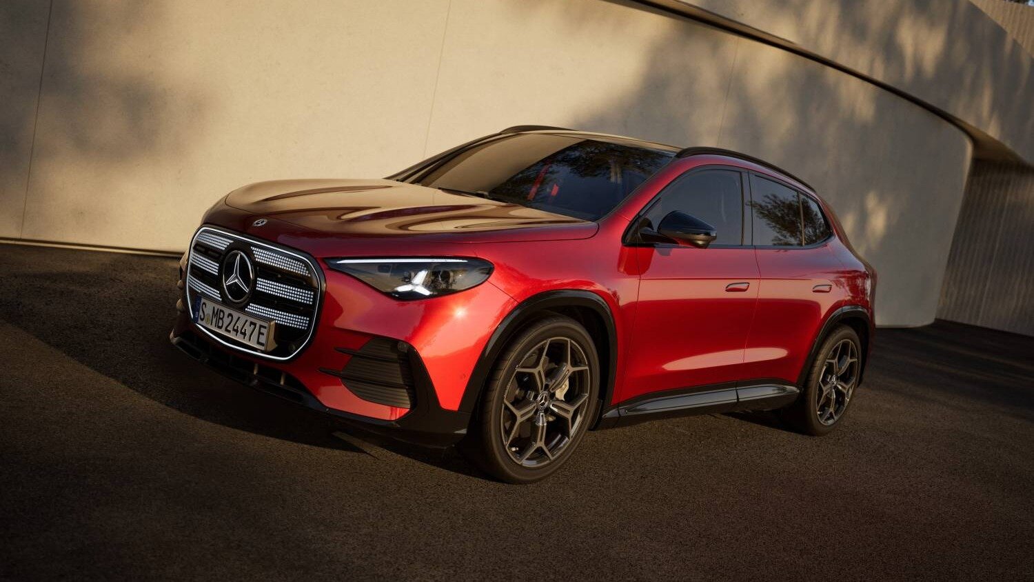 Представлен новый Mercedes-Benz GLA: три электромобиля, два гибрида