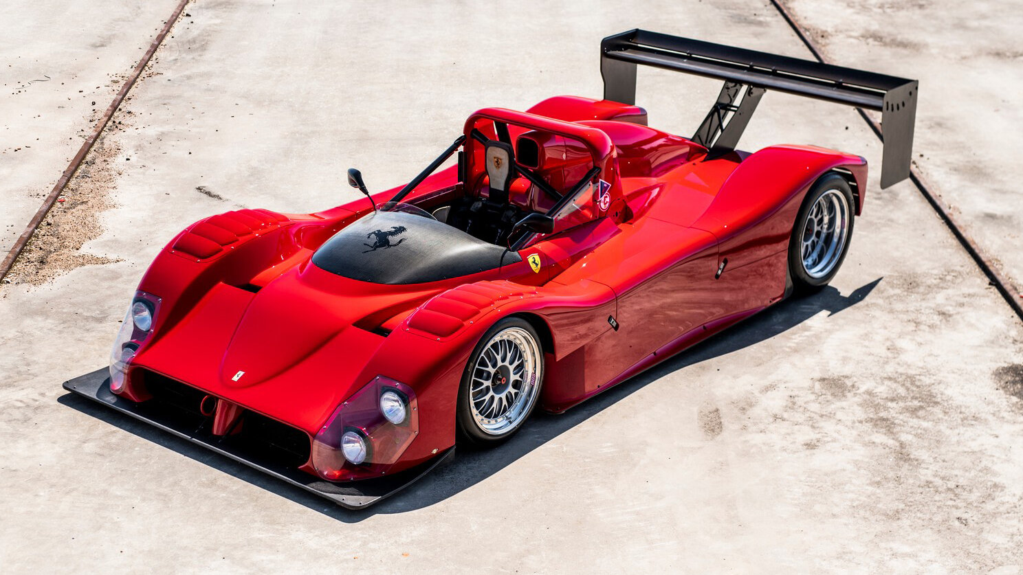 С молотка уйдёт очень редкий гоночный болид Ferrari из 1990-х