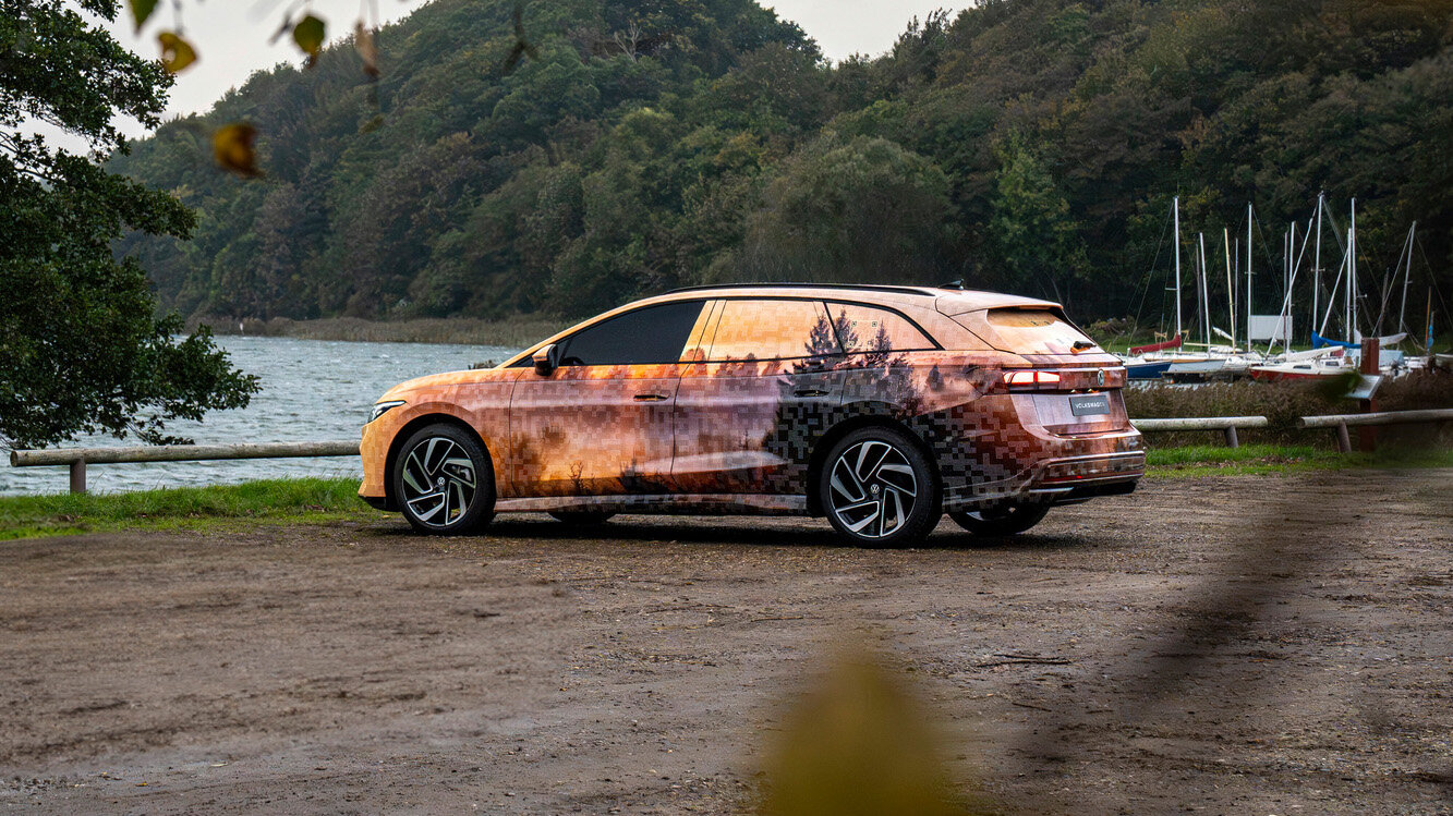 Volkswagen начал рассекречивать первый батарейный универсал ID.7 Tourer