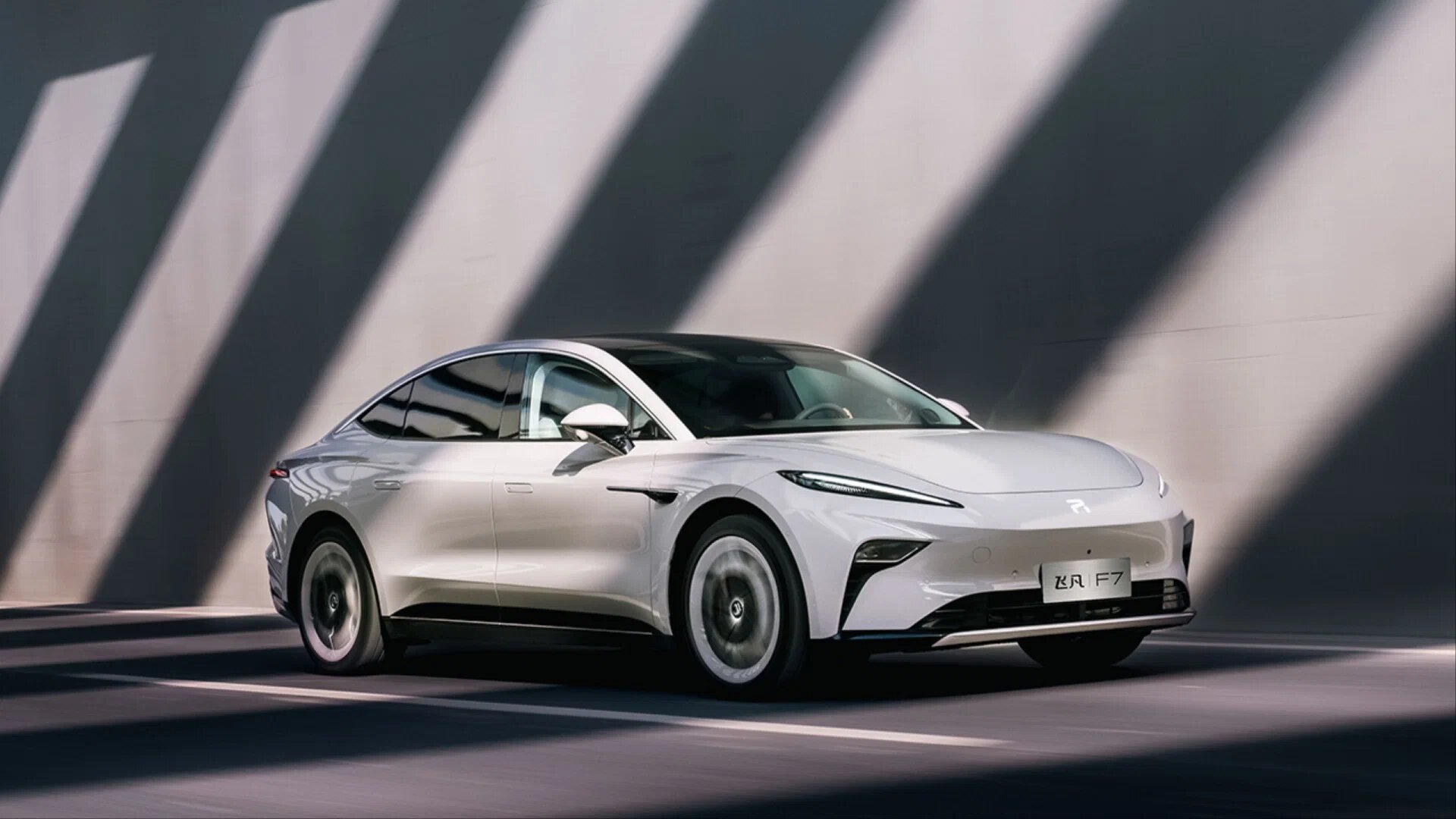 Корпорация SAIC Motor ликвидирует бренд электромобилей Rising