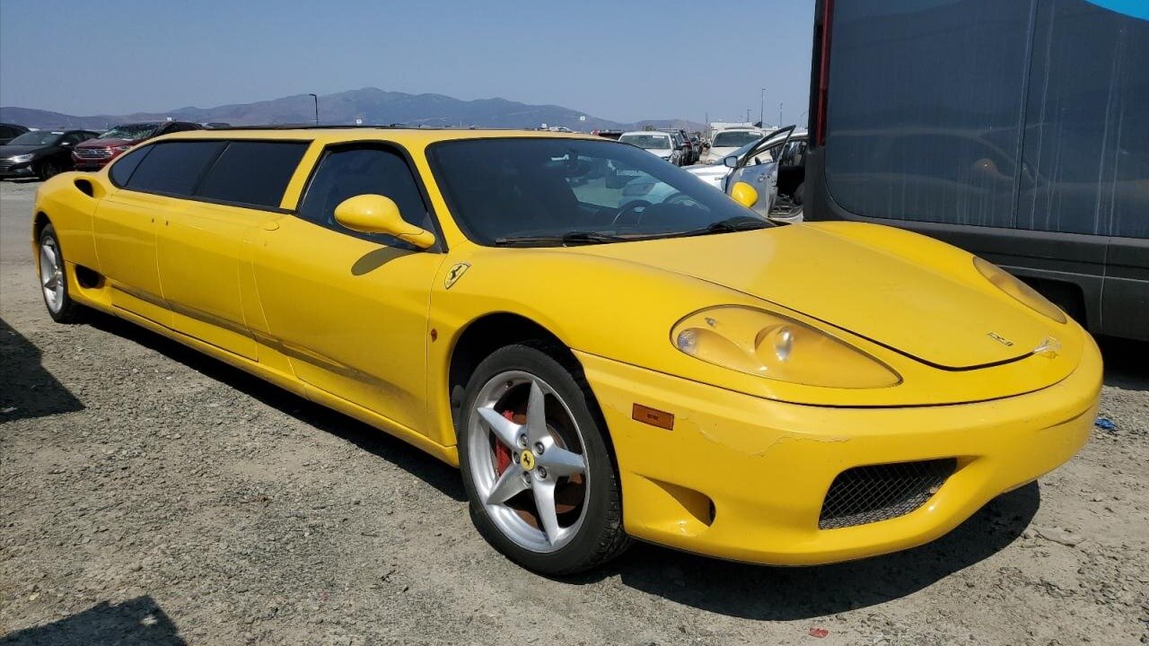 Лимузин Ferrari 360 Modena выставили на продажу