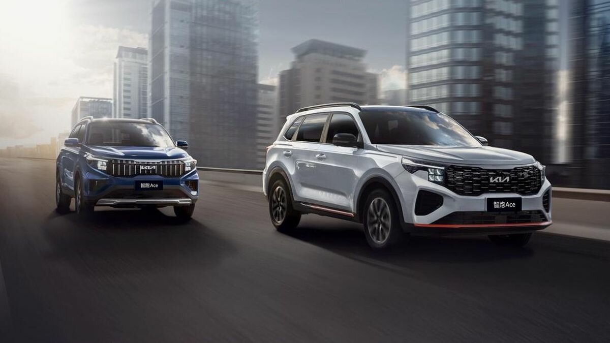 Новый Kia Sportage для Китая: фото интерьера и моторы