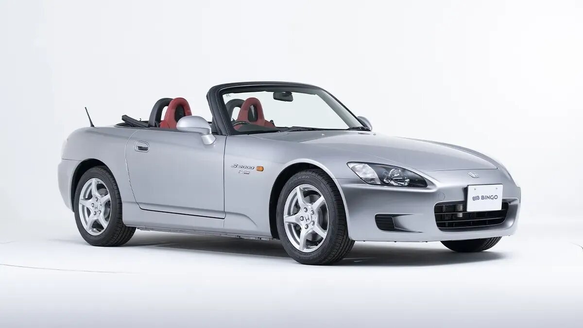 С молотка уйдёт безупречная 26-летняя Honda S2000 с пробегом 1100 километров