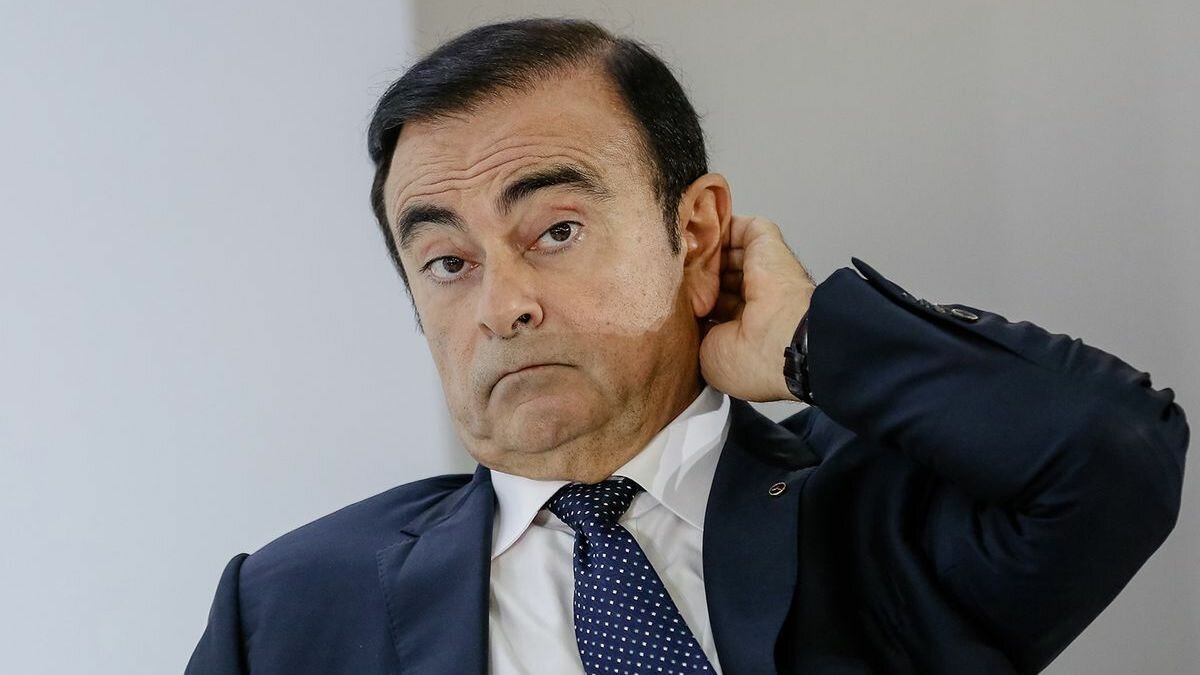Экс-глава Renault-Nissan арендовал для свадьбы Версаль на деньги компании