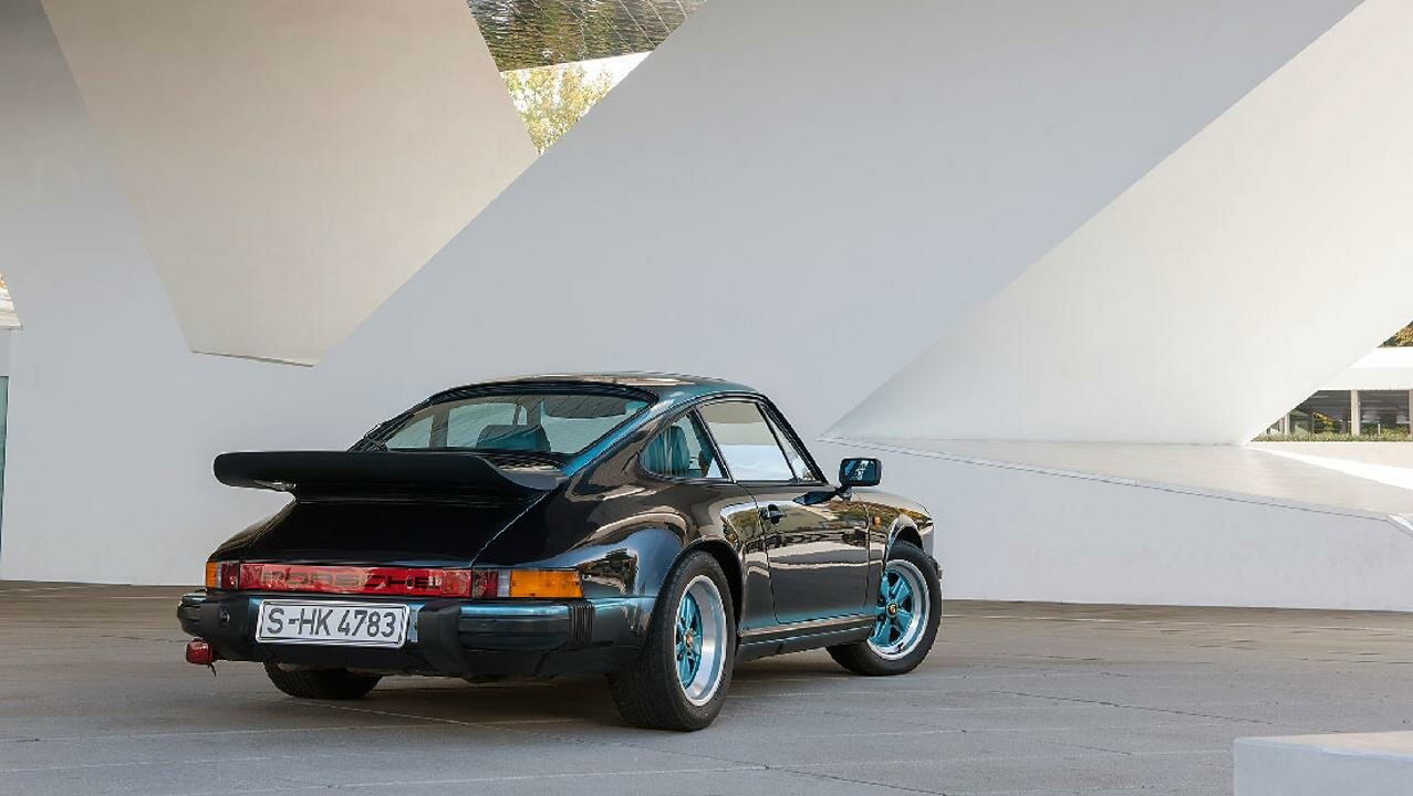 В Porsche восстановили уникальный 911-й, с которого началась заводская кастомизация