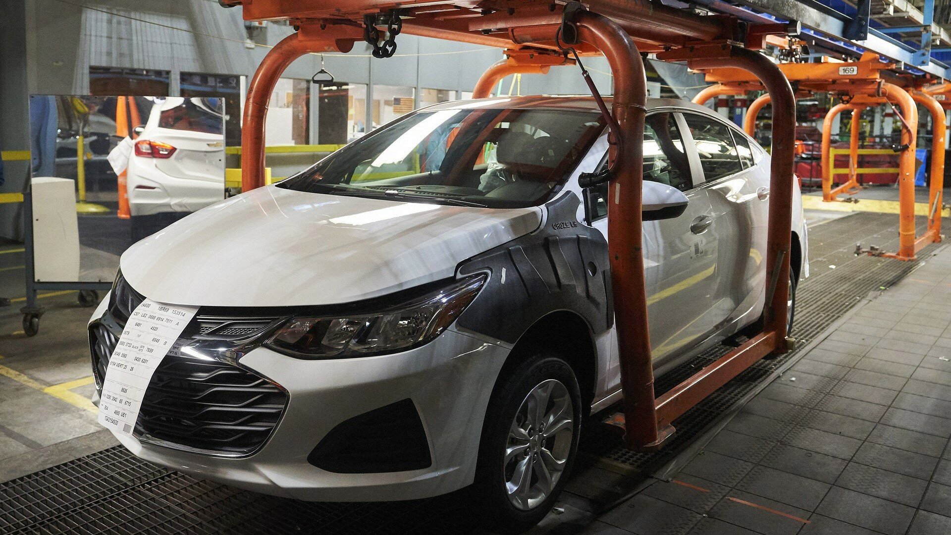 Бизнесмен решил спасти один из заводов GM. Он готов скупать всю продукцию в течение пяти лет