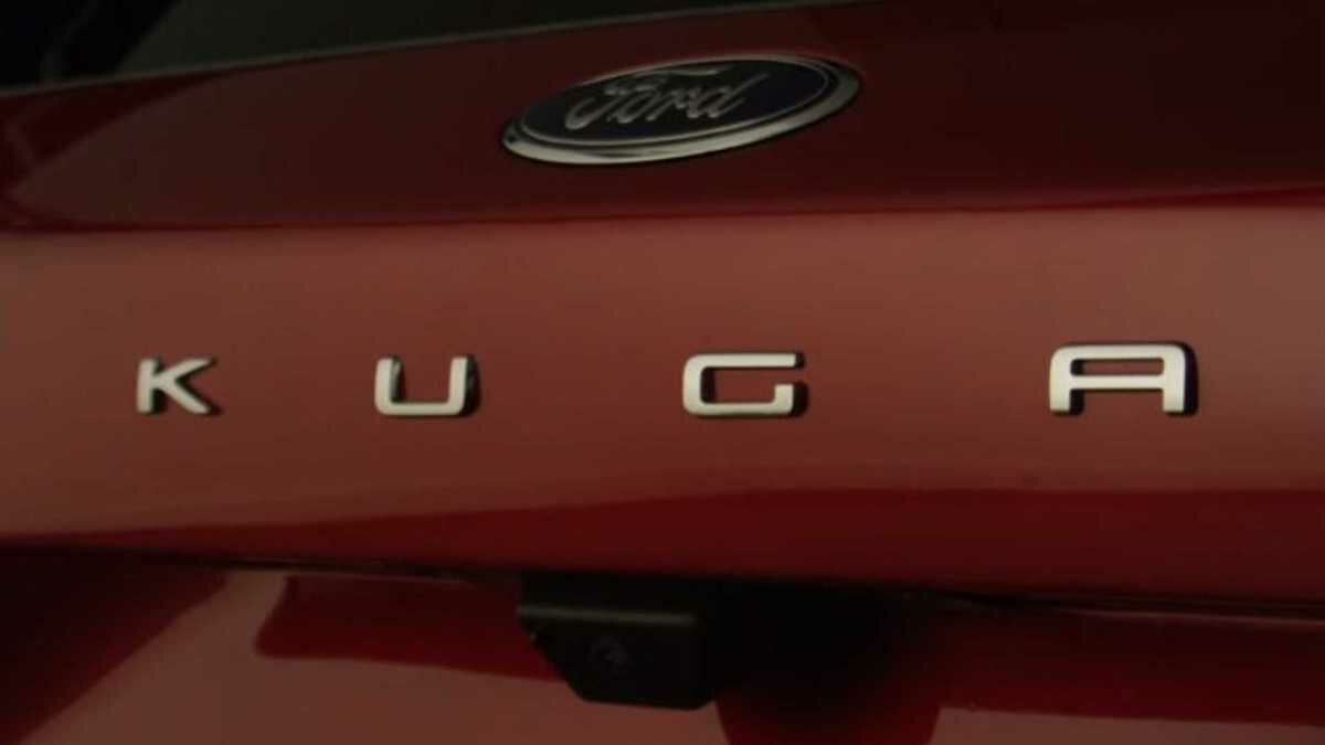 Новый Ford Kuga дебютирует уже на следующей неделе