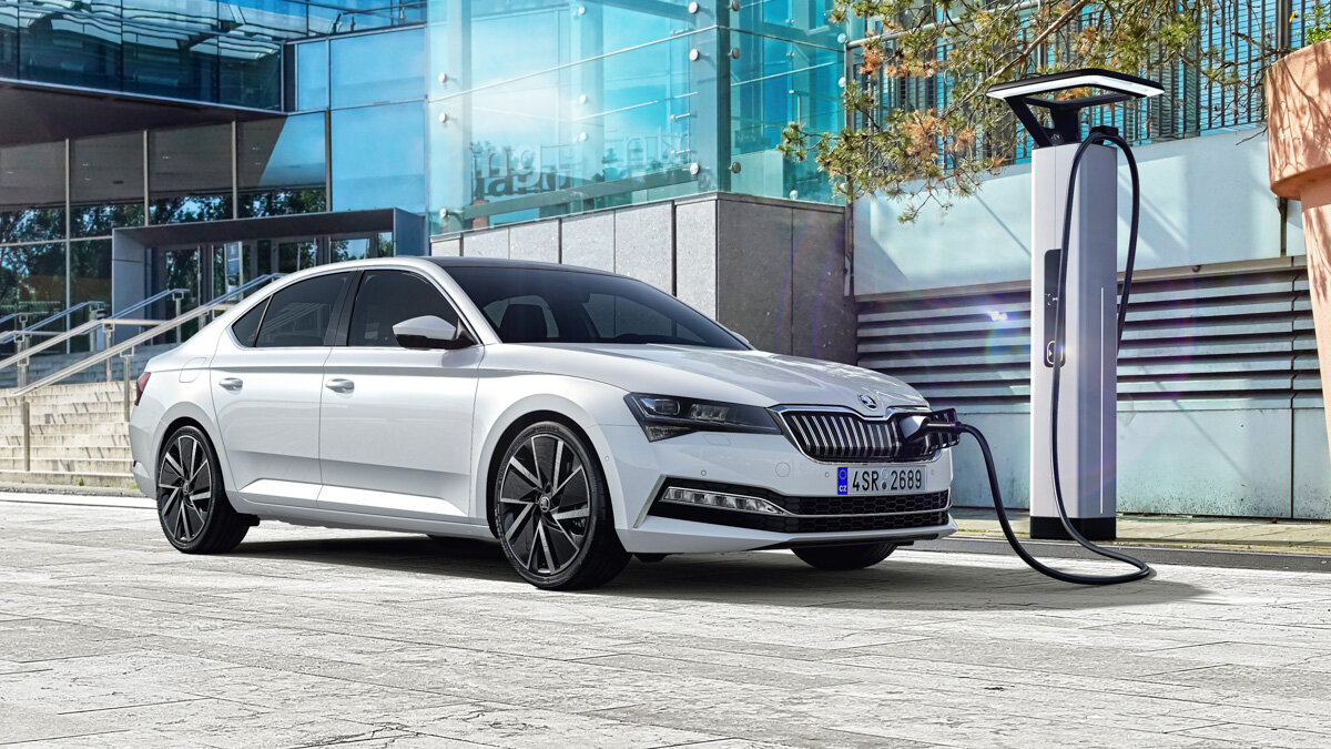 Обновлённый Skoda Superb представлен официально