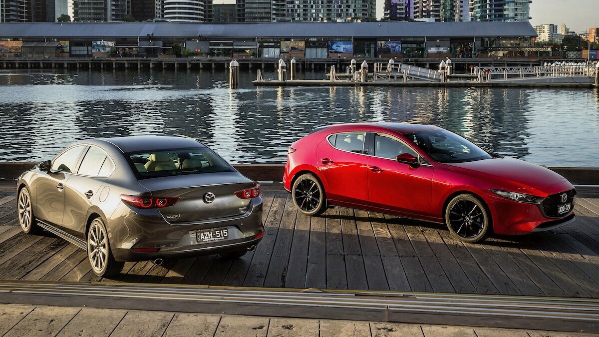Новая Mazda3 приедет в Россию. С богатым оснащением, но без полного привода