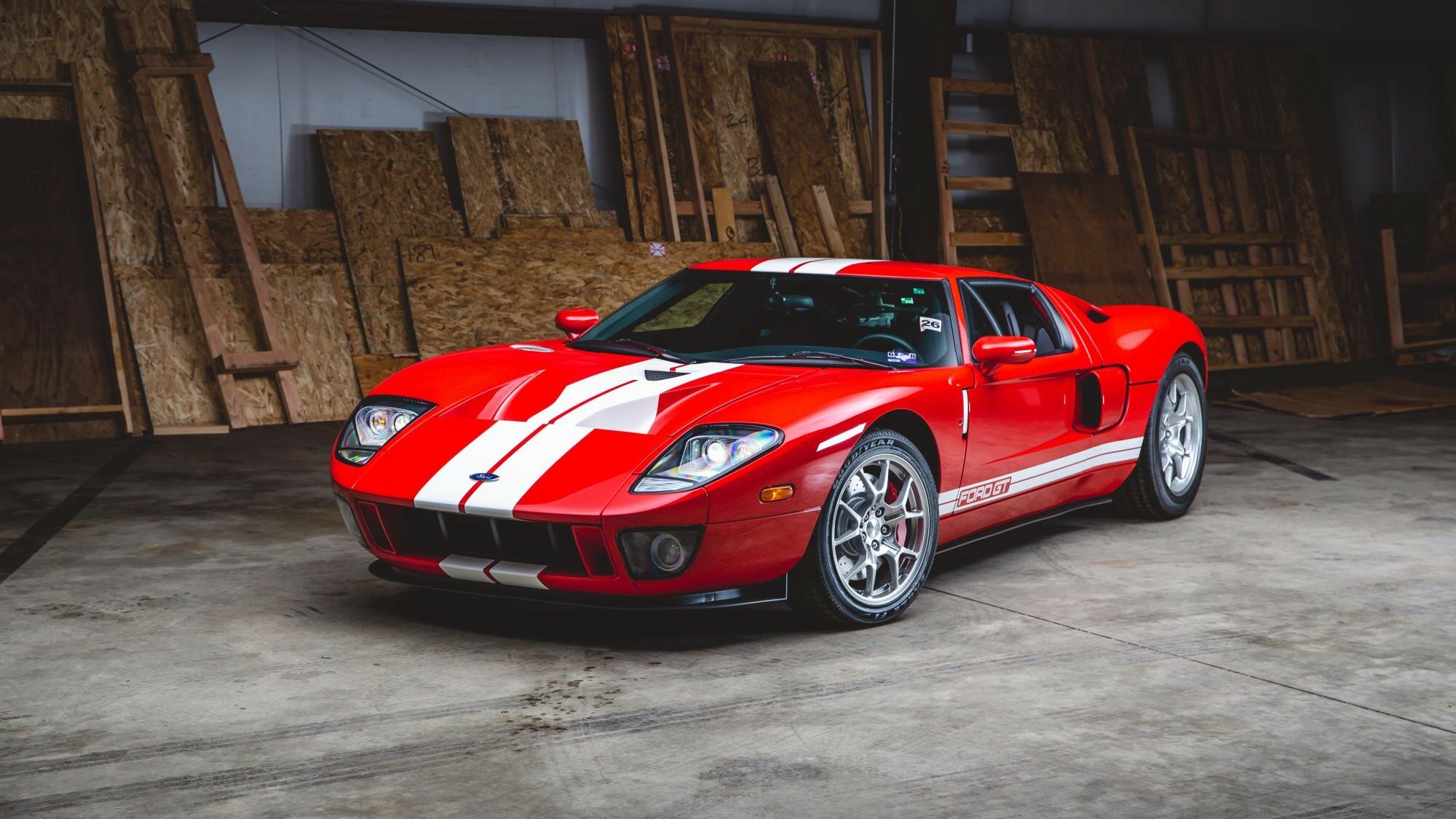 На продажу выставили 13-летний Ford GT с невероятно маленьким пробегом