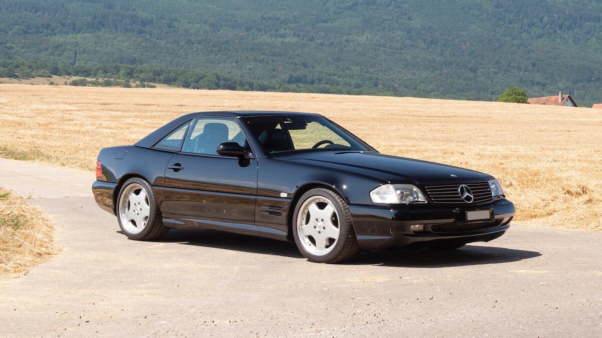 Редкий Mercedes-Benz SL c 7,3-литровым мотором продадут на аукционе
