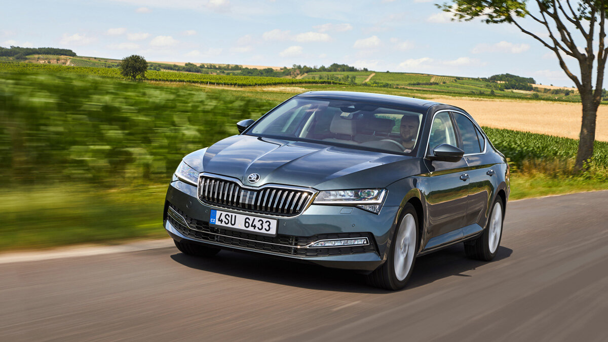До России добрался обновлённый Skoda Superb. И он сильно подорожал