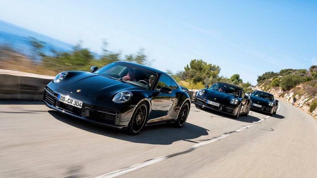 Фирма Porsche показала прототипы самого мощного 911