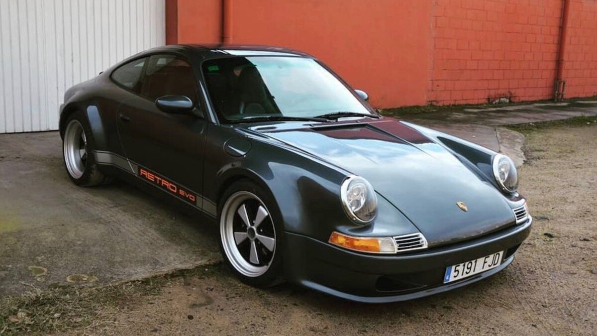 Самый некрасивый Porsche 911 переделали под самый культовый
