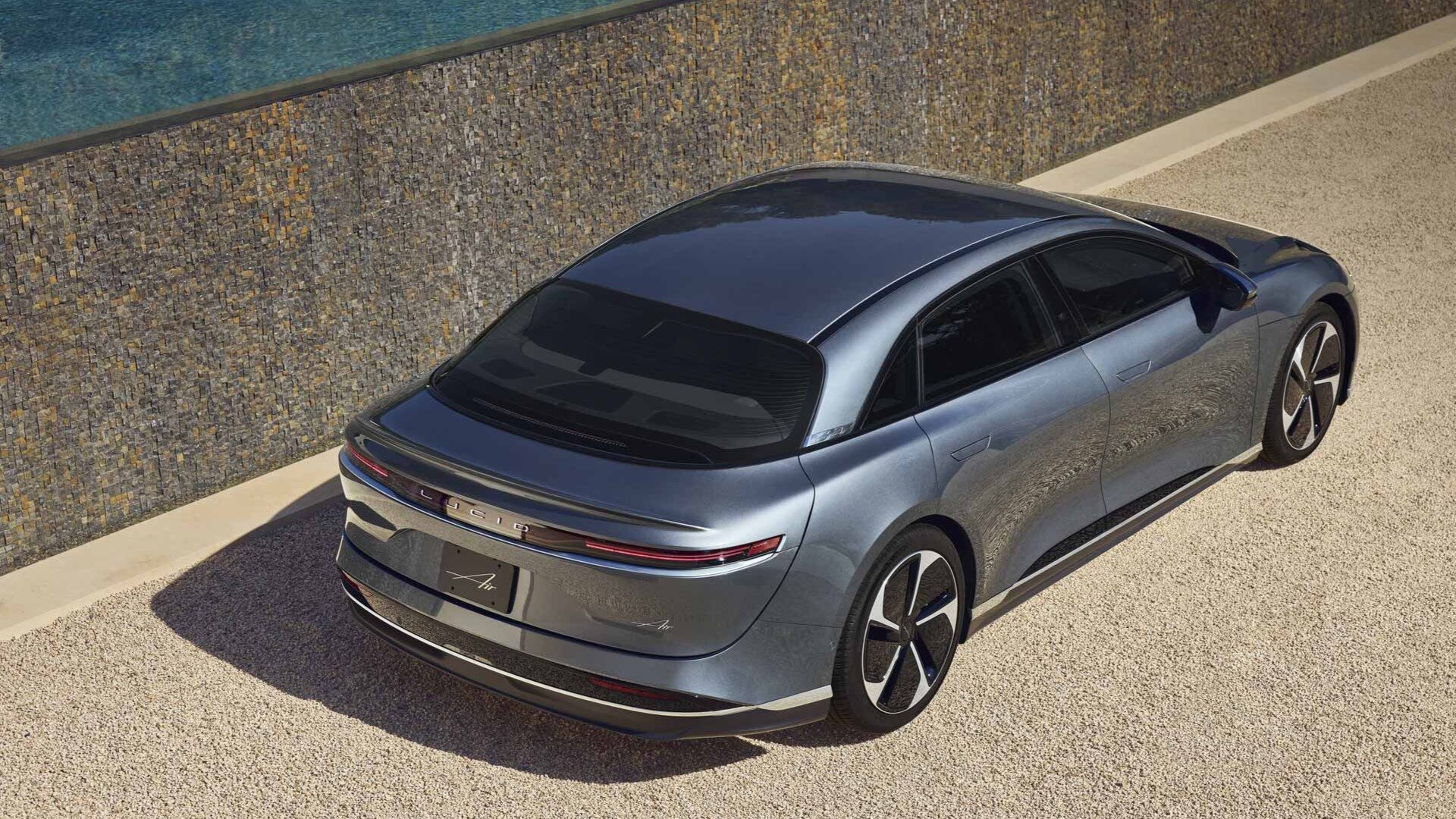 У электроседана Lucid Air появилась базовая версия Pure за 87,4 тысячи долларов