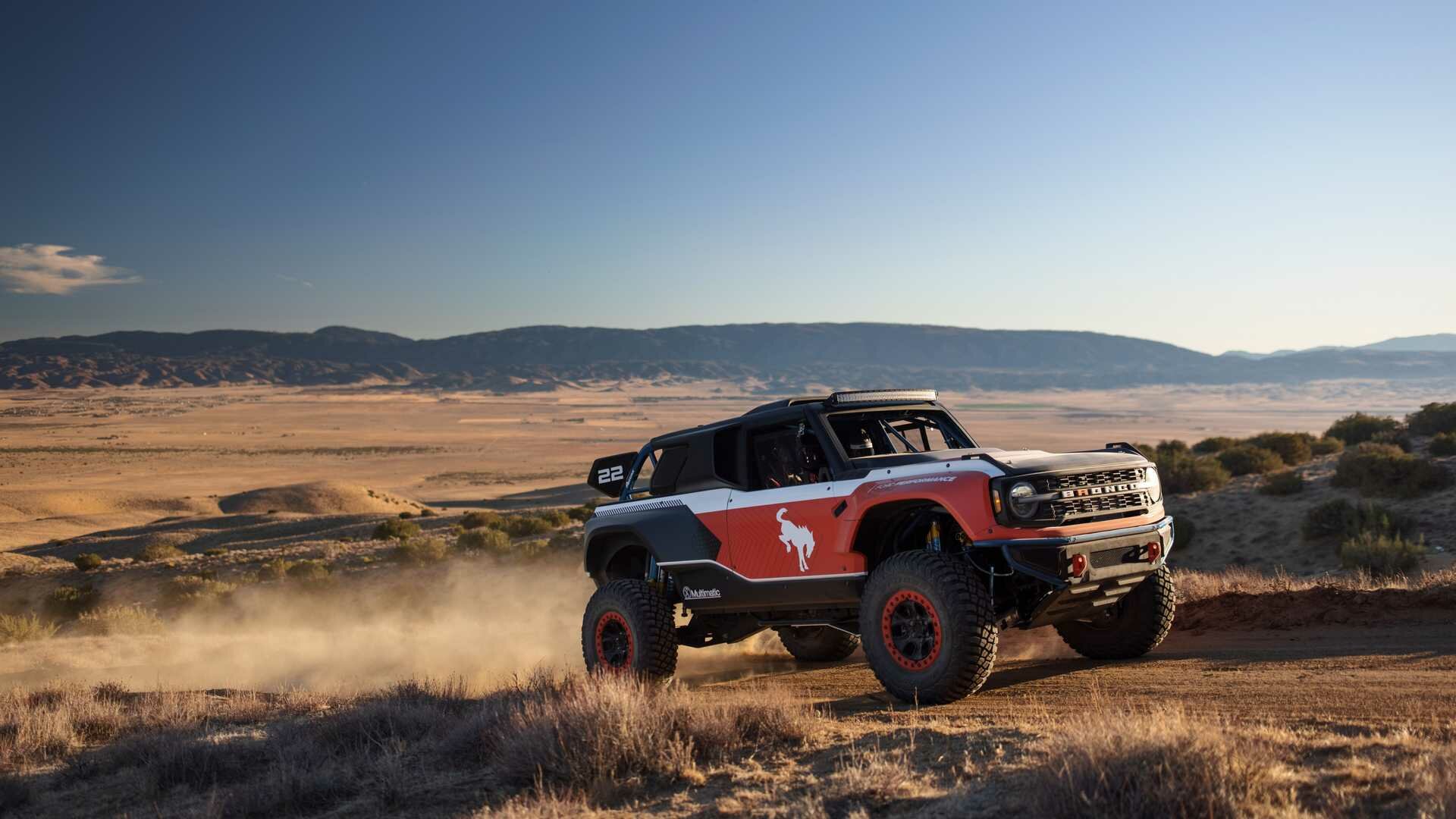 Ford Bronco превратили в гоночный внедорожник за 18 миллионов рублей