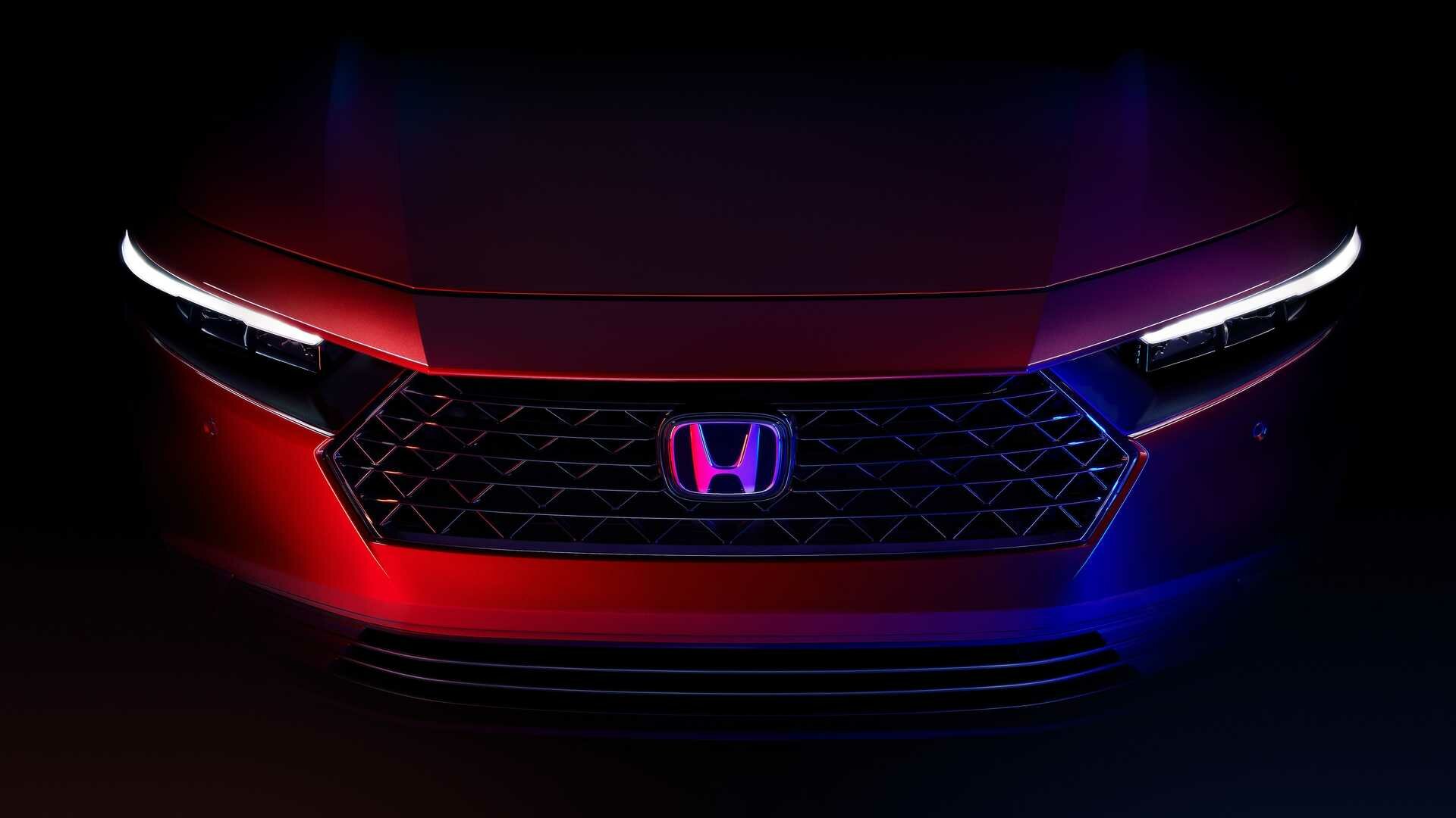 Honda Accord нового поколения: первые официальные изображения