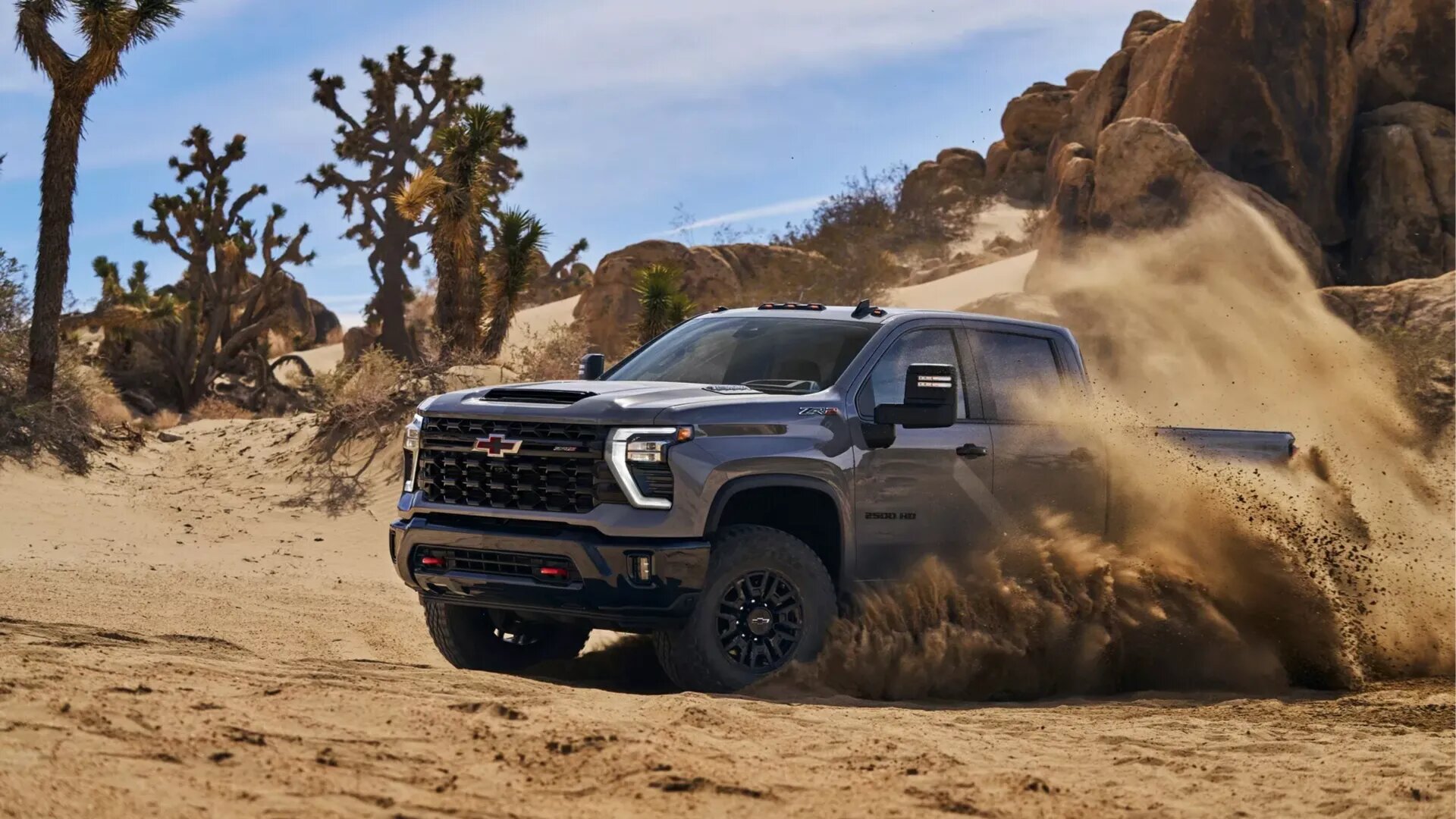 Тяжёлый пикап Chevrolet Silverado HD получил сразу две внедорожные версии