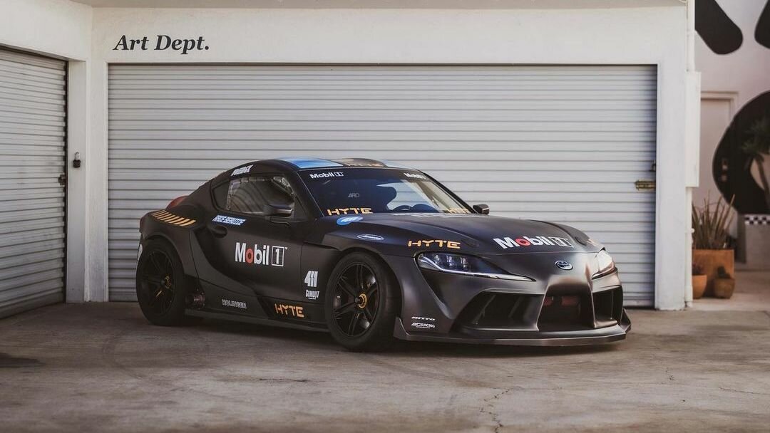 Toyota Supra превратили в дрифт-кар с двигателем из Формулы-1