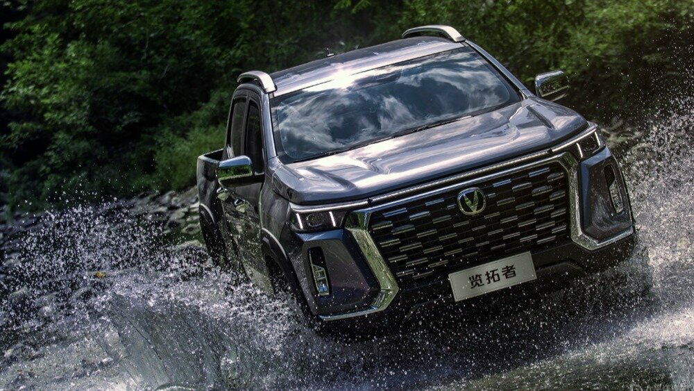 Марка Changan привезёт в Россию две новинки — кроссовер и пикап
