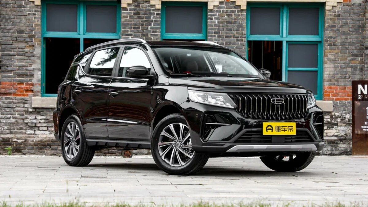 На Авто.ру появились кроссоверы Geely Vision X6 Pro за 2,2 миллиона рублей